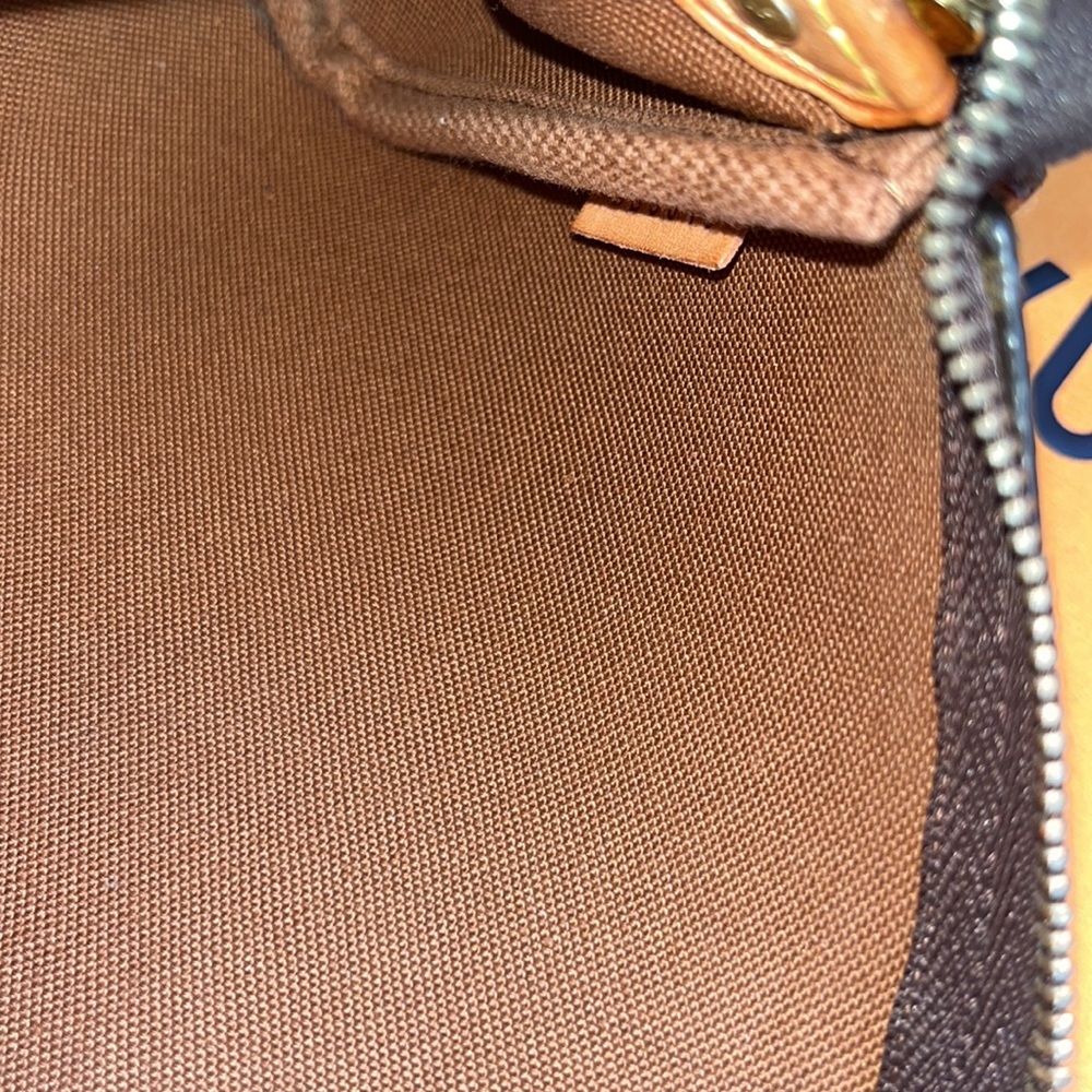 Louis Vuitton Eva - Picture 7 of 7
